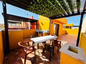 Alegre casa p7 con asador a 15 minutos del centro